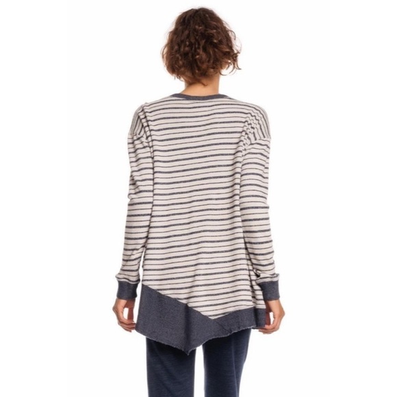 Wilt Big Slant Sweatshirt Grey 591072 Striped Long Sleeve Hi Low High Sweater XS - Picture 11 of 12